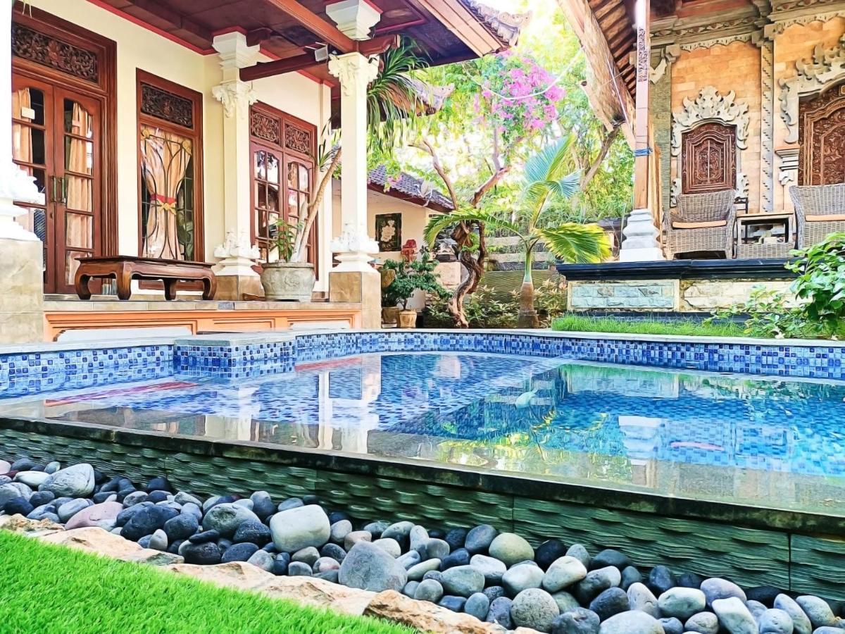 Green Palace Homestay Batununggul Exterior photo